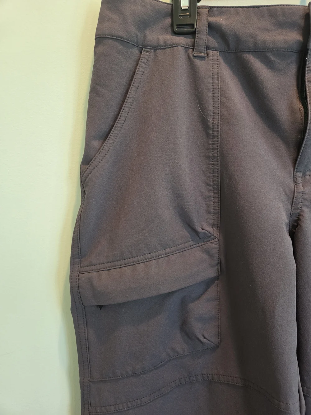 Columbia Saturday Trail II Women's 16 Cargo Capri Pants Dark Gray Omni-Shield - Picture 4 of 10
